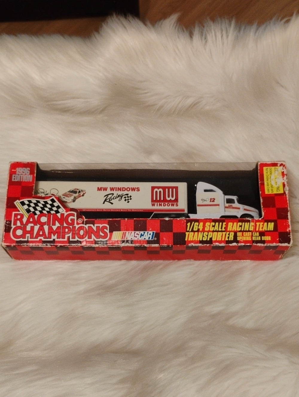 (R-1) 1996 Nascar MW Windows Racing Champions Transporter 1/64